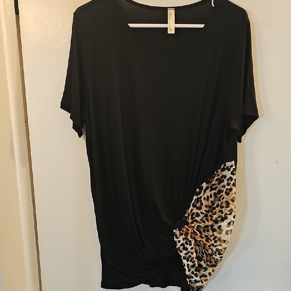 Elegant Black Top with Leopard Detail